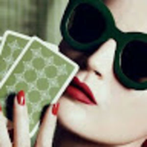 Meet your Posher, Victoria